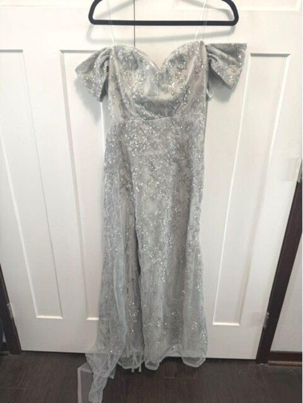 NWT Silver floral sparkly sequined embellished maxi dress size 8 Formal/Prom